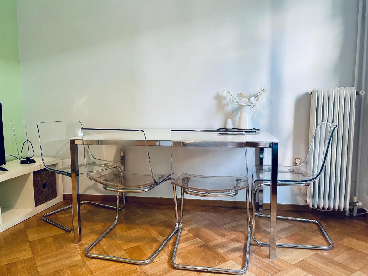 70M2 Apartment 4 Mins From Athens Central Station! Exterior photo